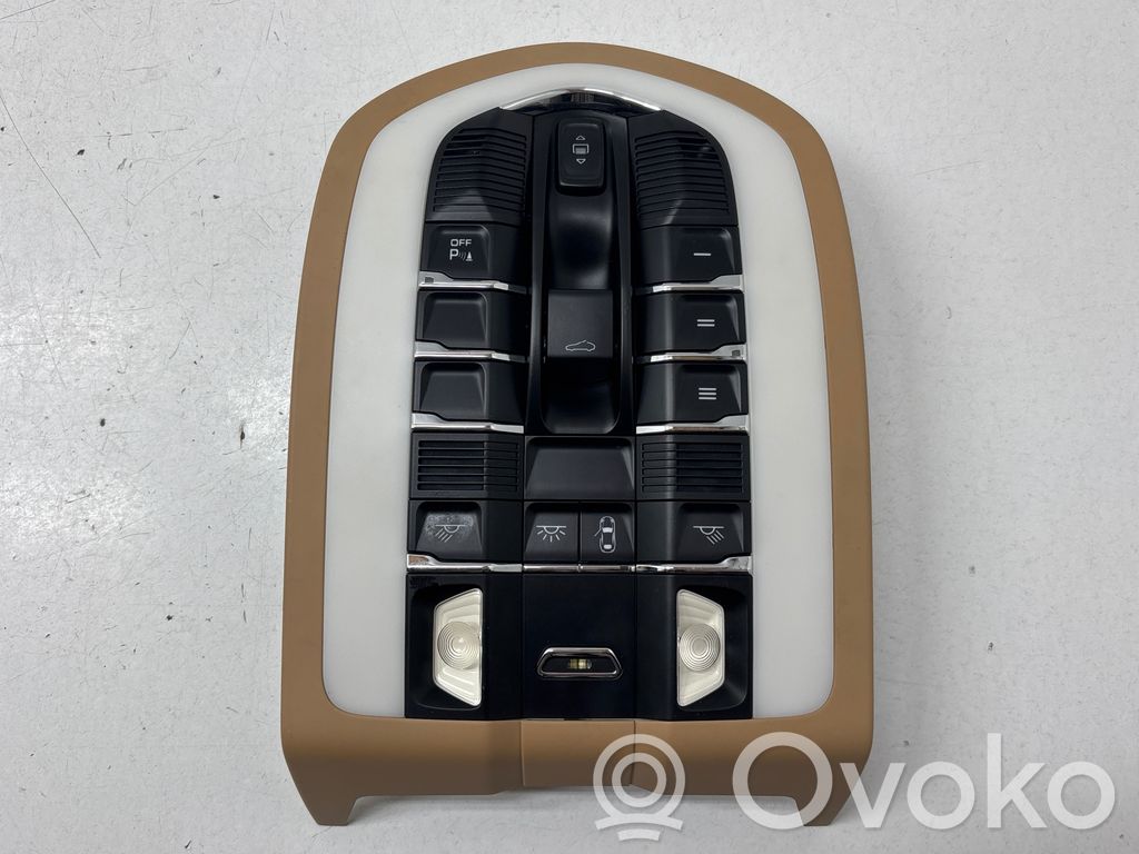 Porsche Macan (95B) Lampă scaun față 