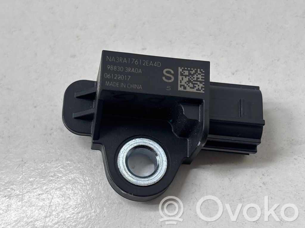 Czujnik uderzenia Airbag   988303RA0A,NA3RA17612EA4D,06122017