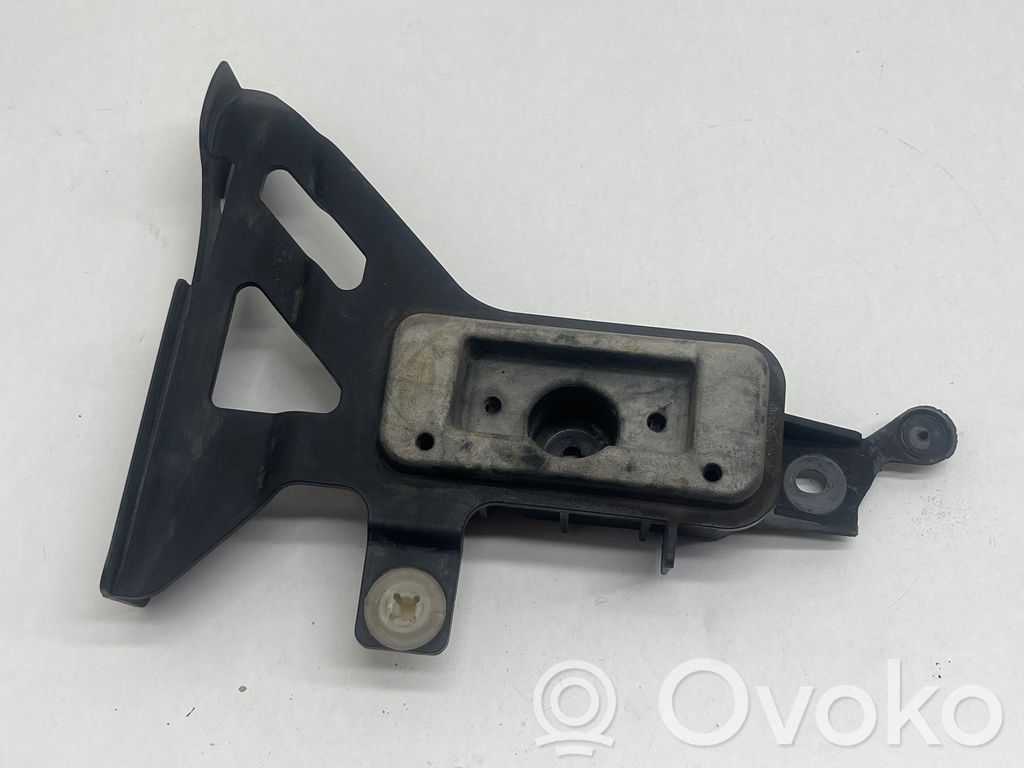 Porsche Cayenne (92A) Jacking socket point 
