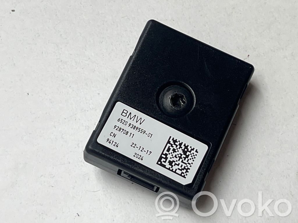BMW X3 G01 Aerial antenna amplifier 