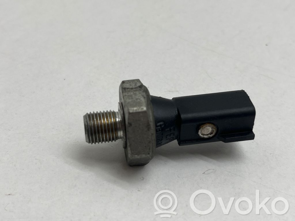 Öldruckschalter   079919081