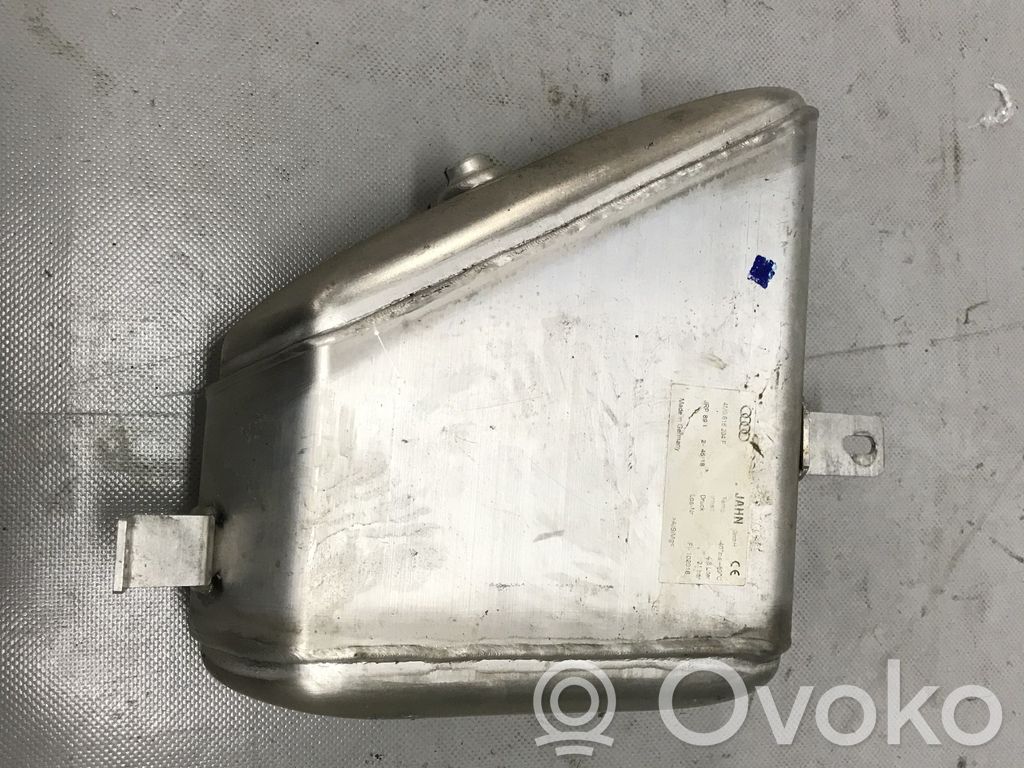 Audi Q7 4M Zbiornik powietrza tylnego zawieszenia pneumatycznego 