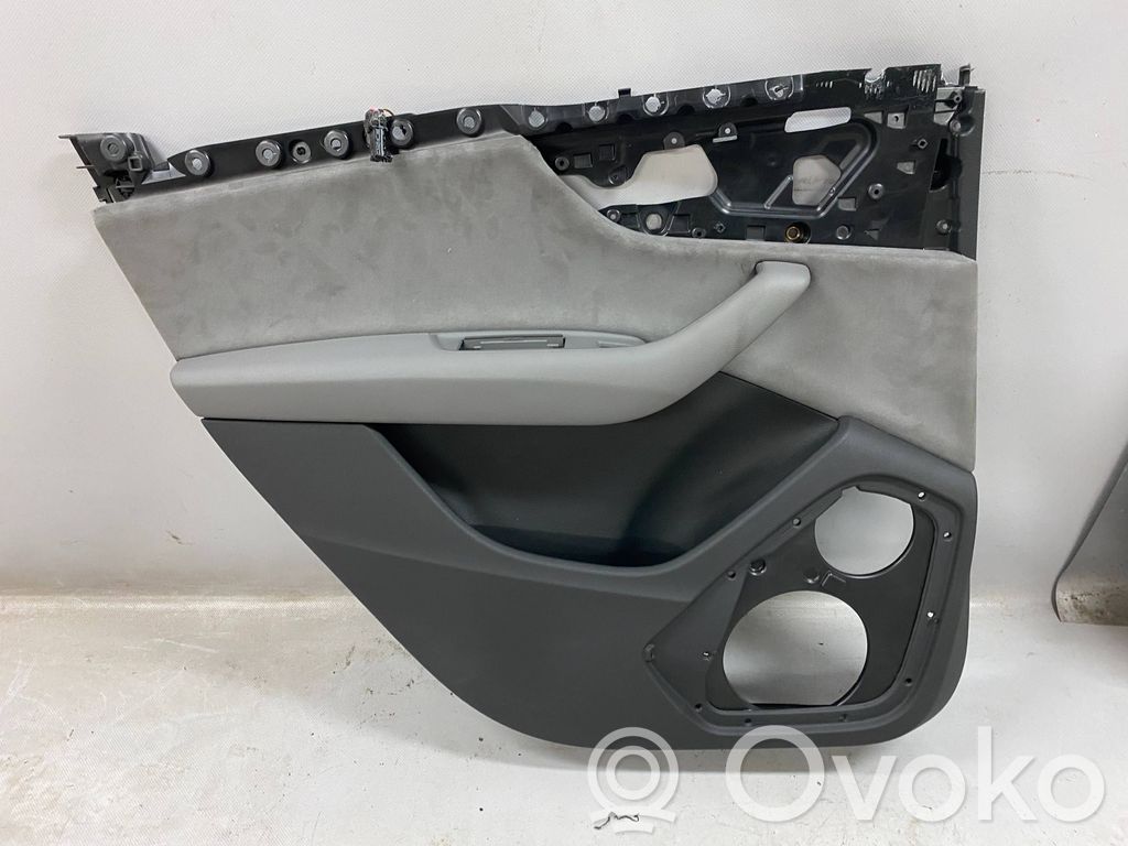 Audi Q7 4M Rear door card panel trim 