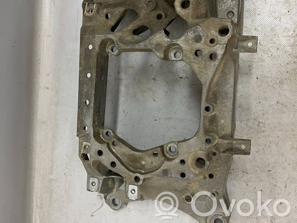 Audi Q7 4M Gearbox mounting bracket 
