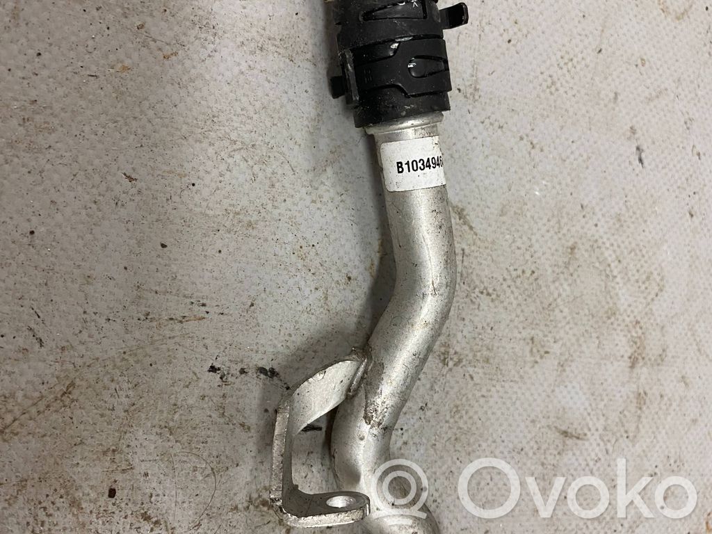 Engine coolant pipe/hose   059121083L