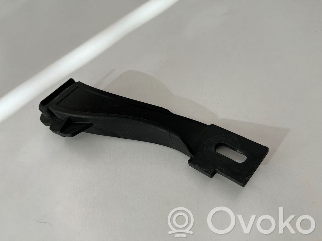 BMW 3 E92 E93 Headlight/headlamp mounting bracket 