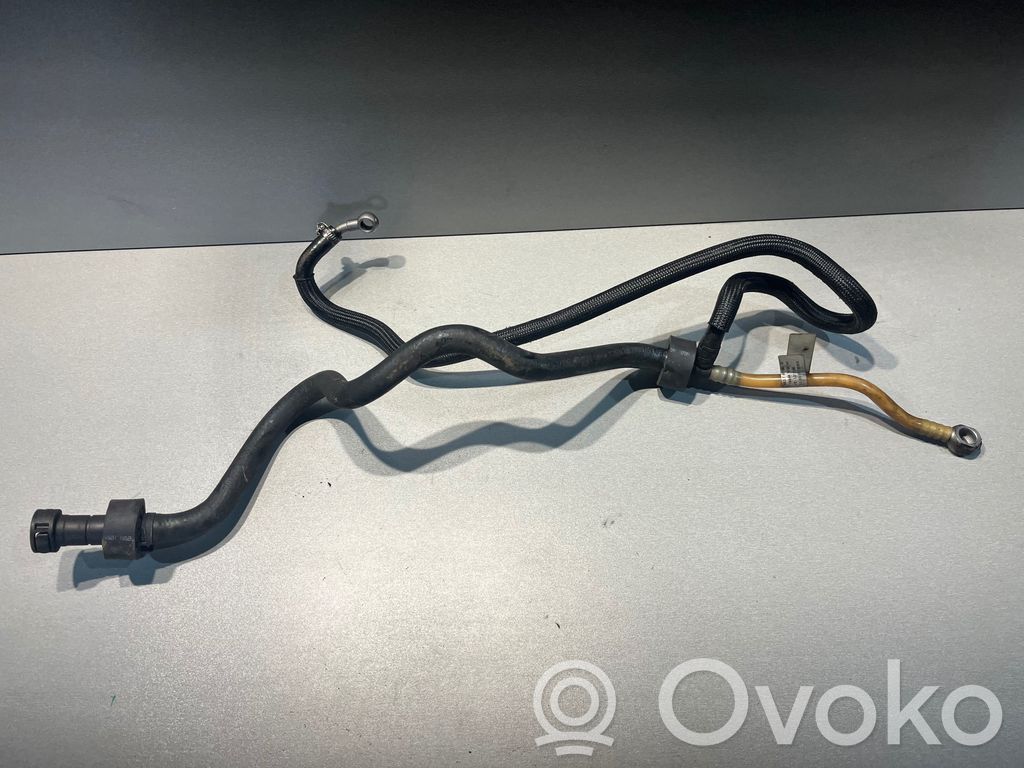 BMW 3 E92 E93 Caurule (-es) / šļūtene (-es) 