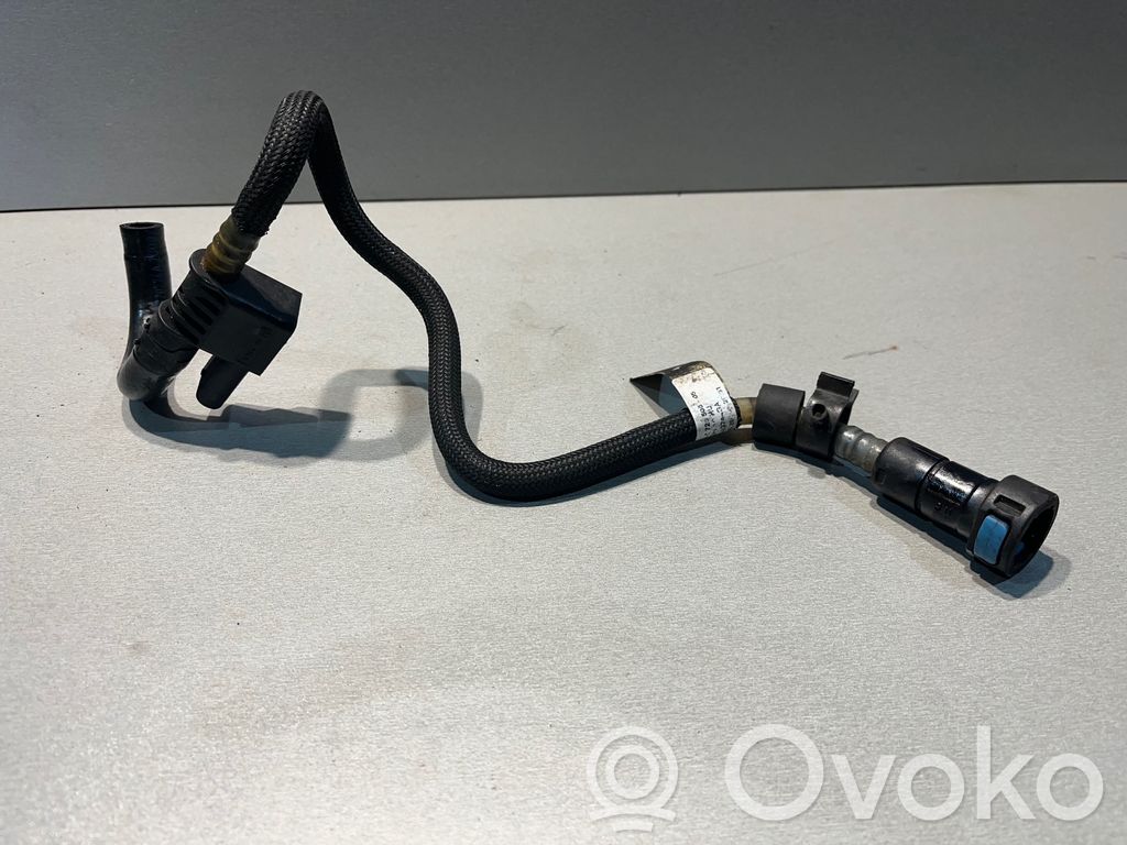 BMW 3 E90 E91 Fuel line/pipe/hose 