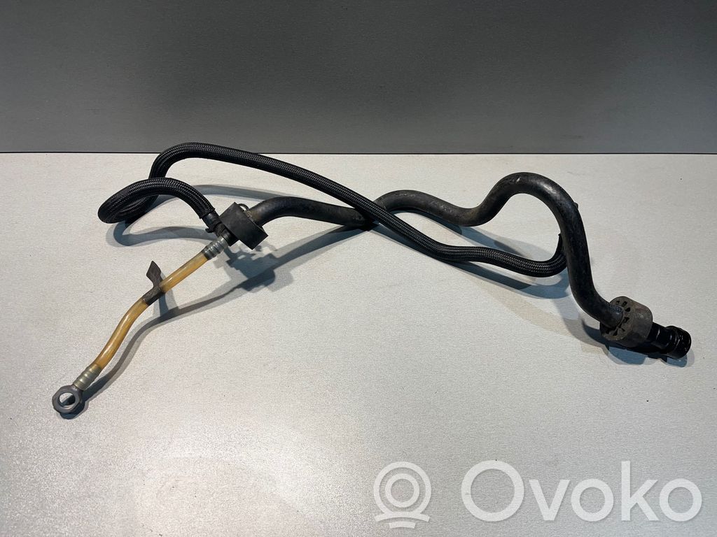 BMW 3 E92 E93 Caurule (-es) / šļūtene (-es) 