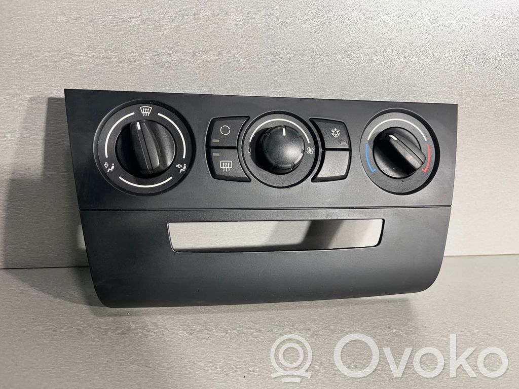 BMW 1 E81 E87 Climate control unit 