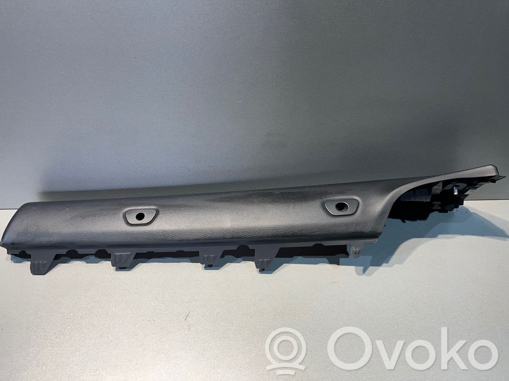 BMW 3 E92 E93 Šoninė apdaila prie galinės sėdynės (viršus) 