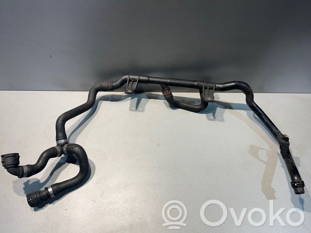 BMW 3 E92 E93 Engine coolant pipe/hose 