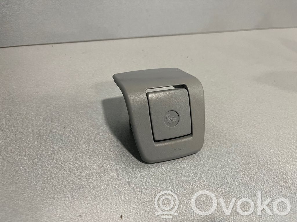 BMW 3 E92 E93 ISOFIX cover cap 