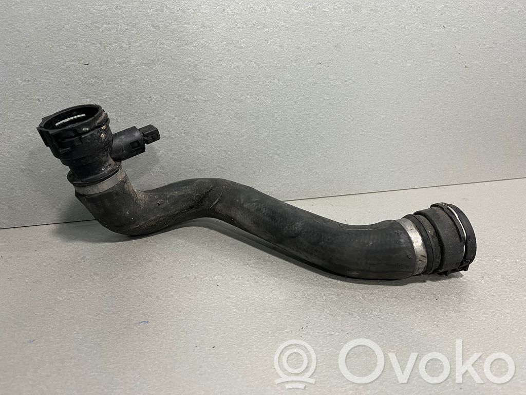 BMW 3 E46 Engine coolant pipe/hose 