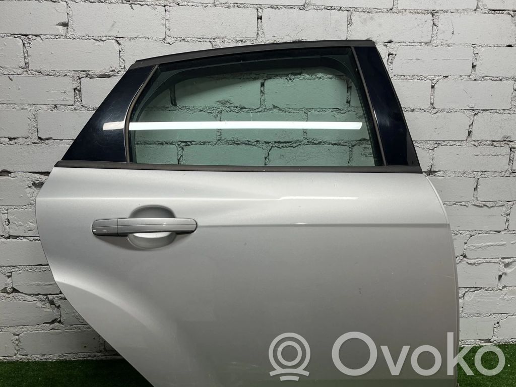 Rear door