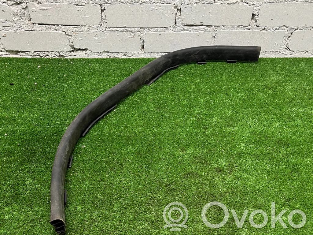 Engine compartment rubber   8075019