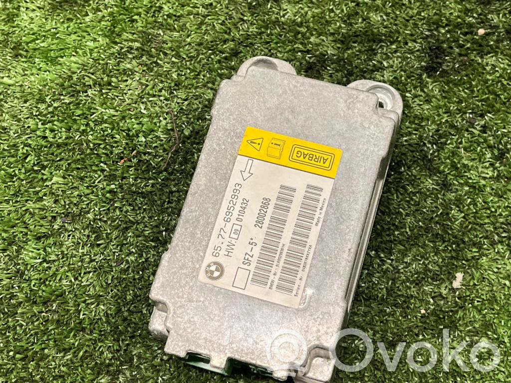 Turvatyynyn ohjainlaite/moduuli   6952993