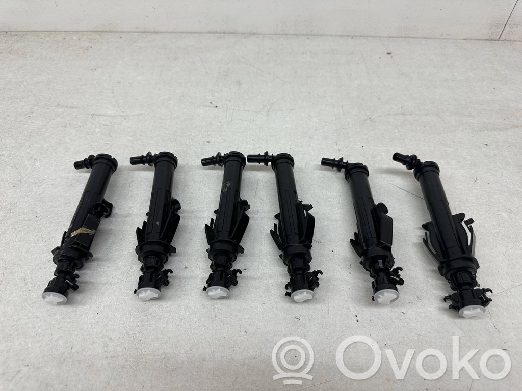 Audi A1 Dysza spryskiwacza lampy przedniej 