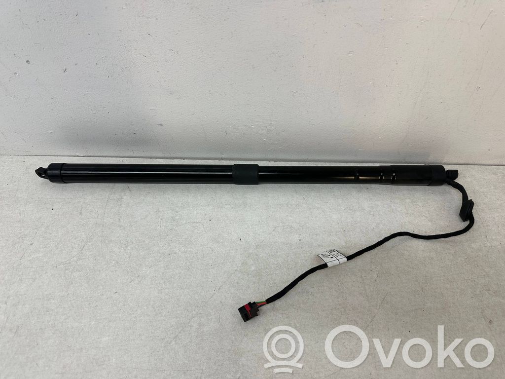 Volvo XC60 Tailgate strut 
