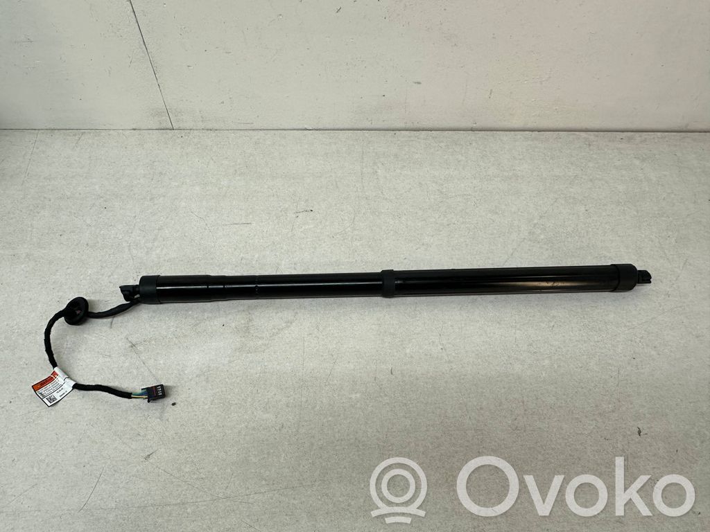 Volvo XC40 Tailgate strut 