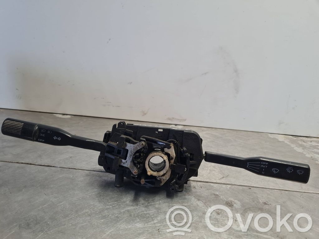 Mazda 626 Commodo, commande essuie-glace/phare 
