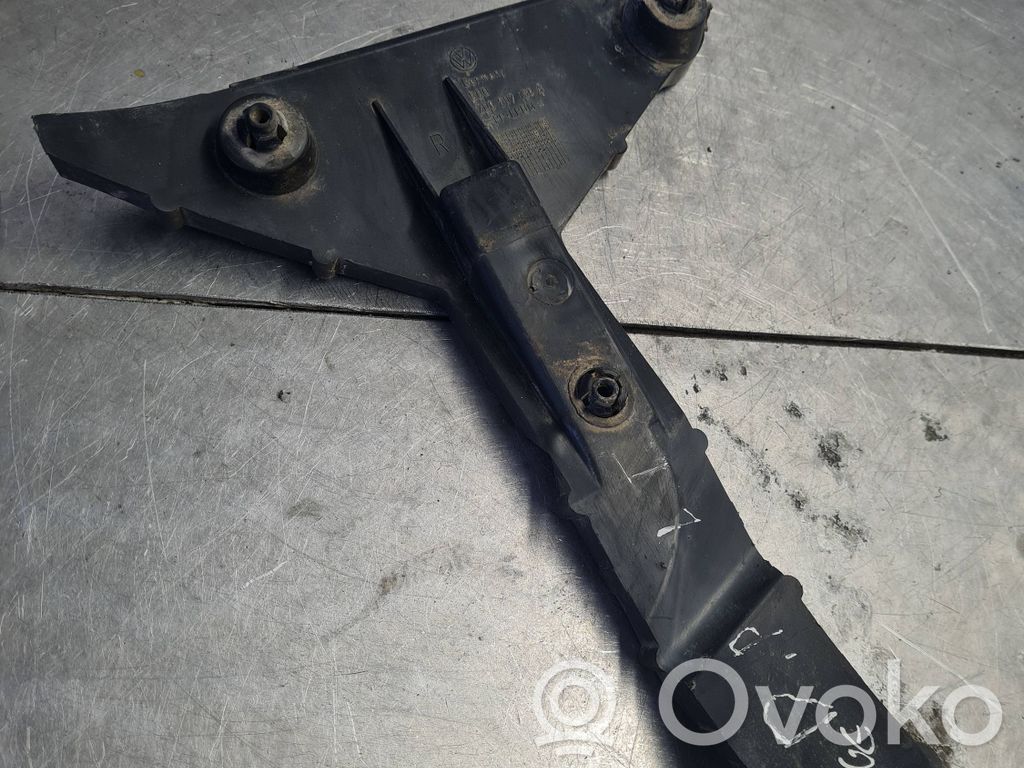 Volkswagen II LT Front bumper mounting bracket 