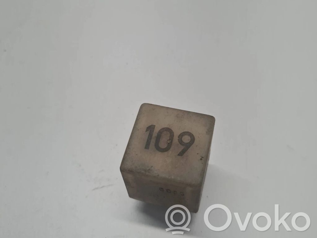 Audi A6 S6 C5 4B Alte relee 