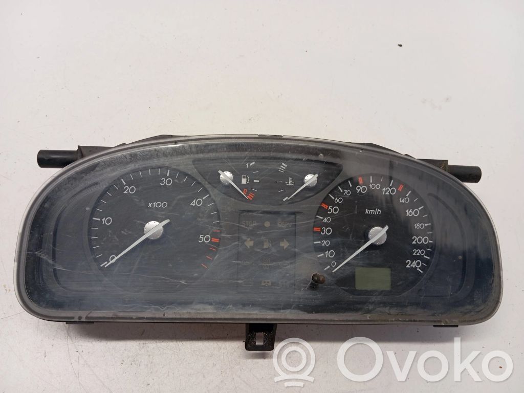 Renault Laguna II Nopeusmittari (mittaristo) 