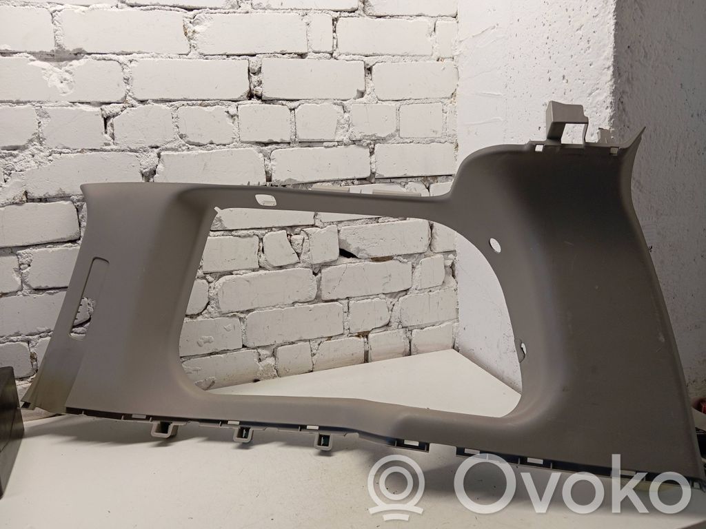 Infiniti QX56 Trunk/boot lower side trim panel 