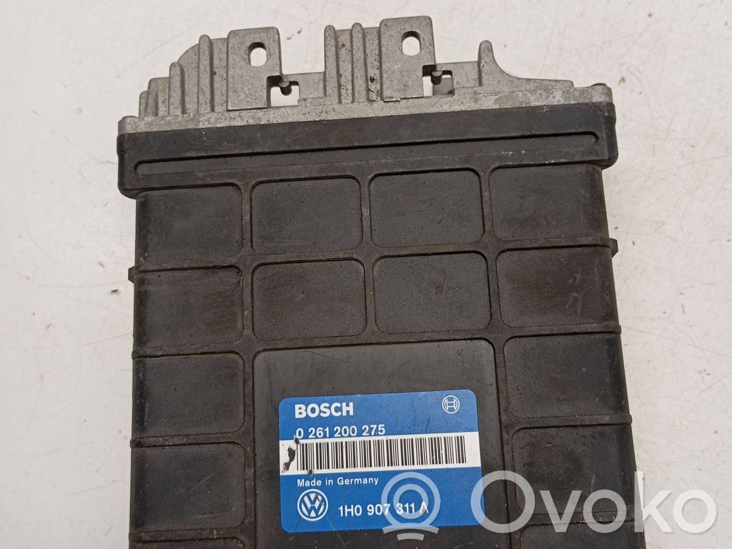 Volkswagen Golf III Engine control unit/module 
