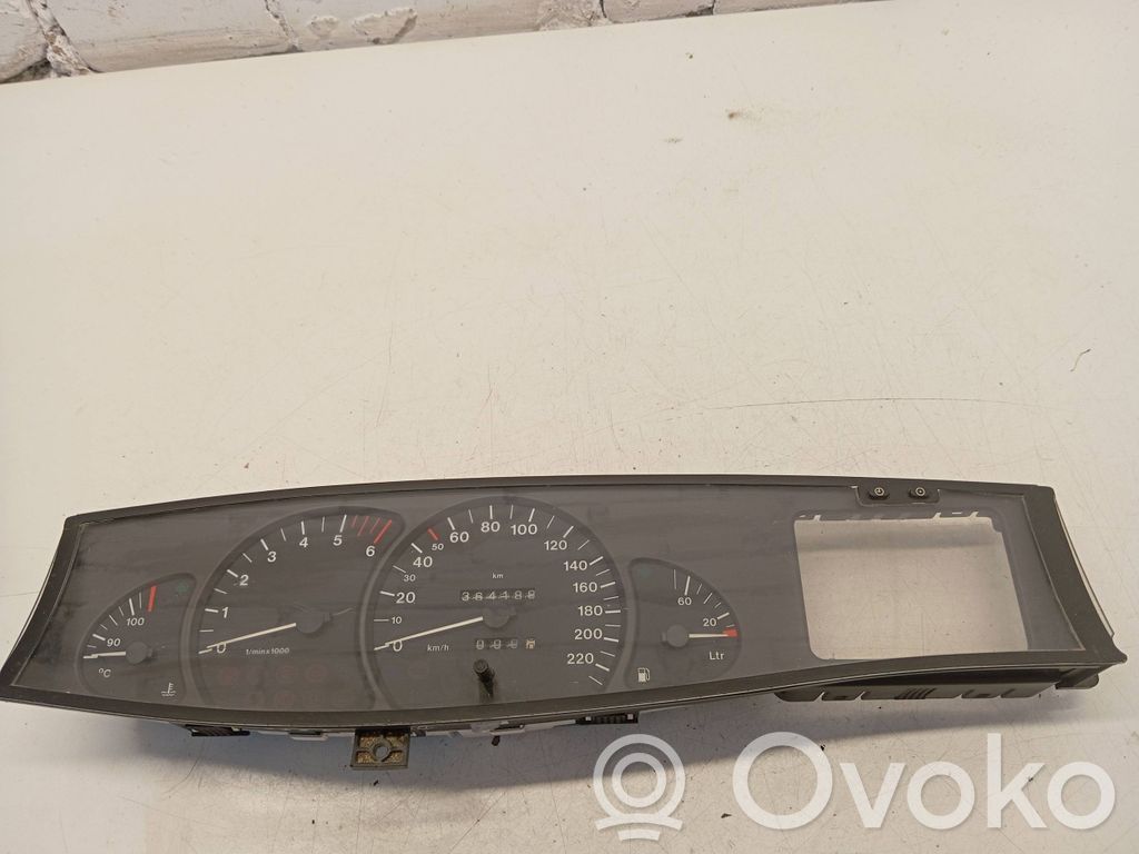 Opel Omega B2 Speedometer (instrument cluster) 