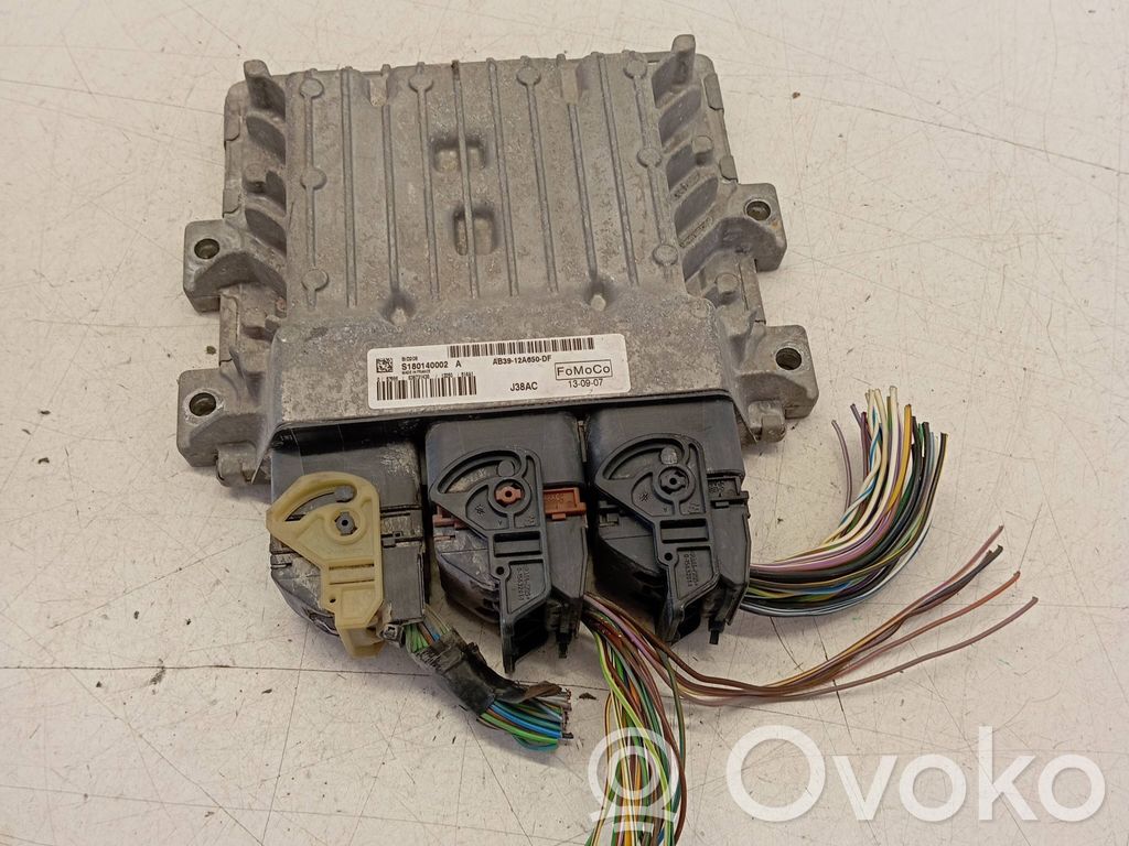 Engine control unit/module   AB3912A650DF,S180140002A