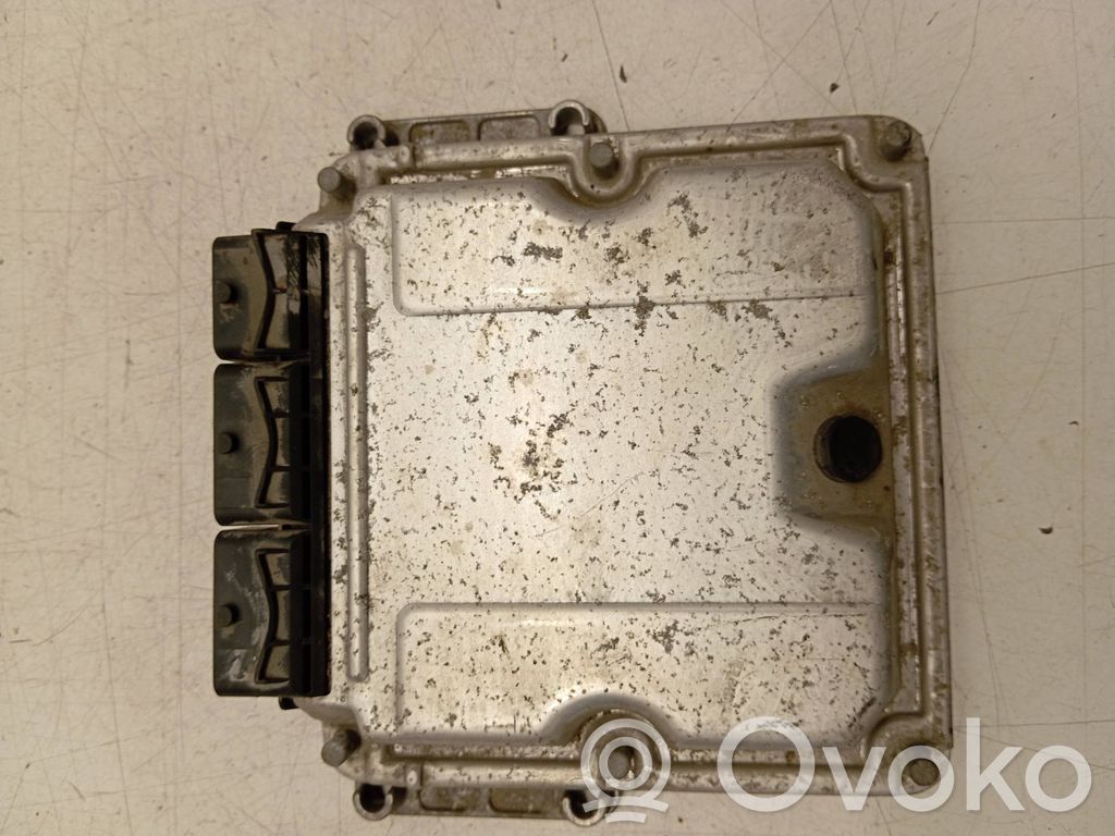 Sterownik / Moduł ECU   0281010297,28TM0288,8200112661,H0M8200048297