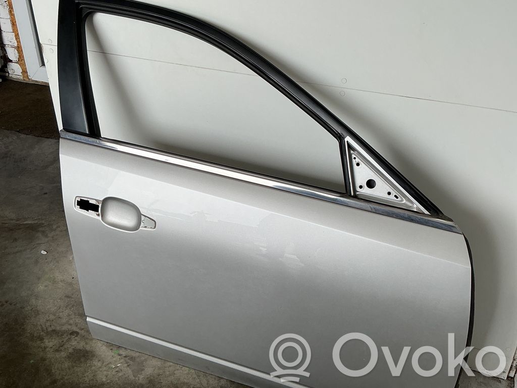 Drzwi przednie   15880690