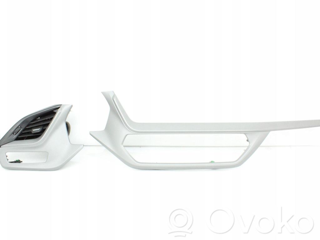 BMW 1 F40 Inny element deski rozdzielczej 