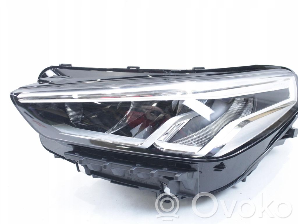 BMW X1 U11 Scheinwerfer 