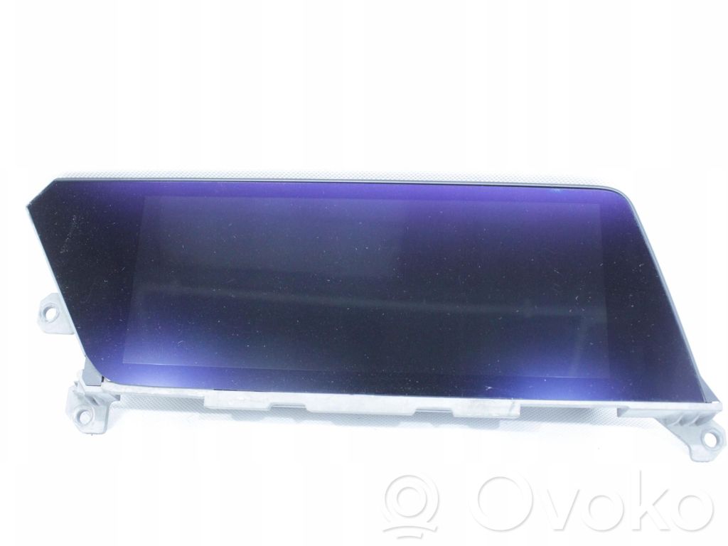 BMW 1 F40 Screen/display/small screen 