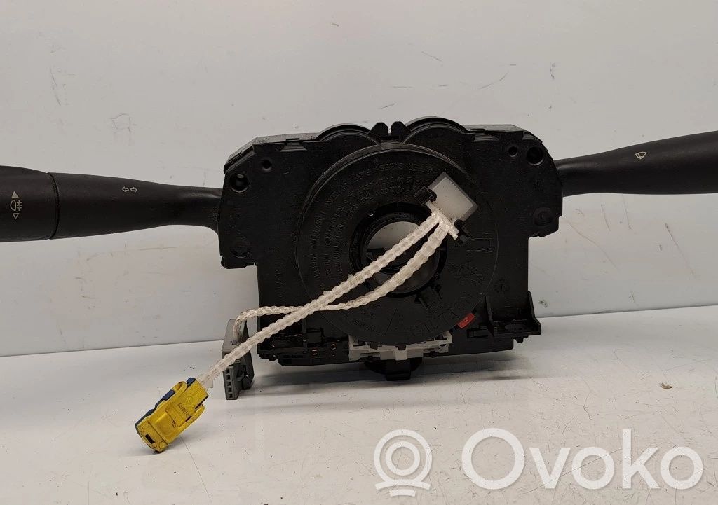 On-board computer control switch   96662454XT