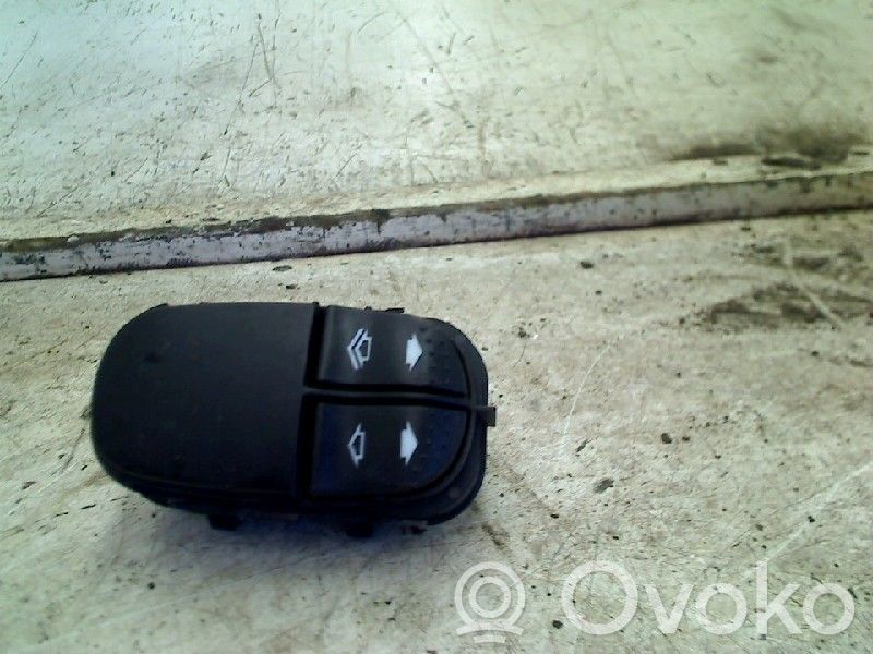 Interruptor del elevalunas eléctrico