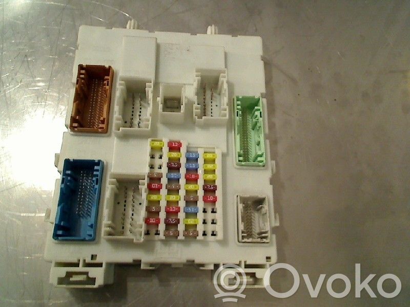 Ford Focus C-MAX Fuse box set 