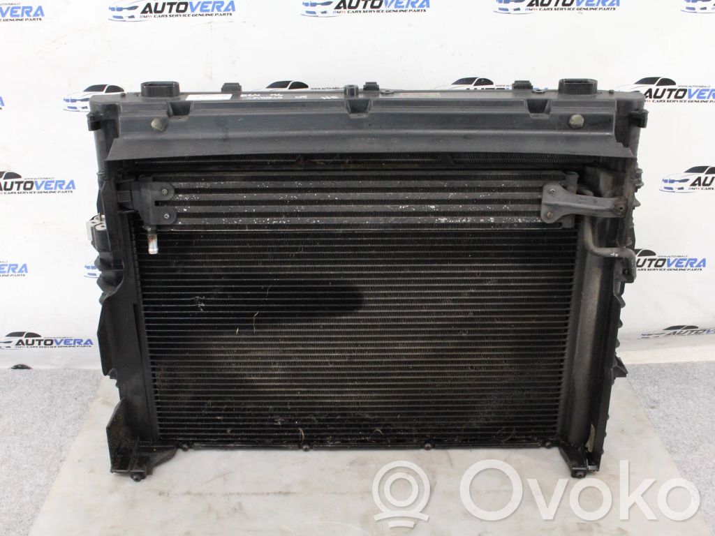Coolant radiator   2282501,2282732,17112282732