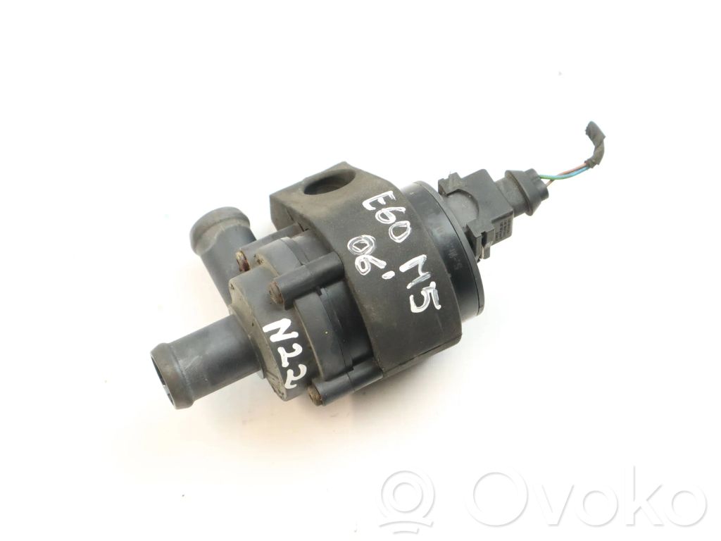 BMW 5 E60 E61 Pompe à eau de liquide de refroidissement 