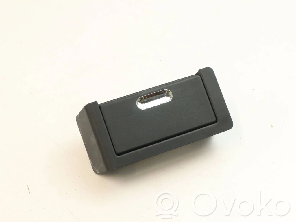 BMW Z3 E36 Ashtray (front) 