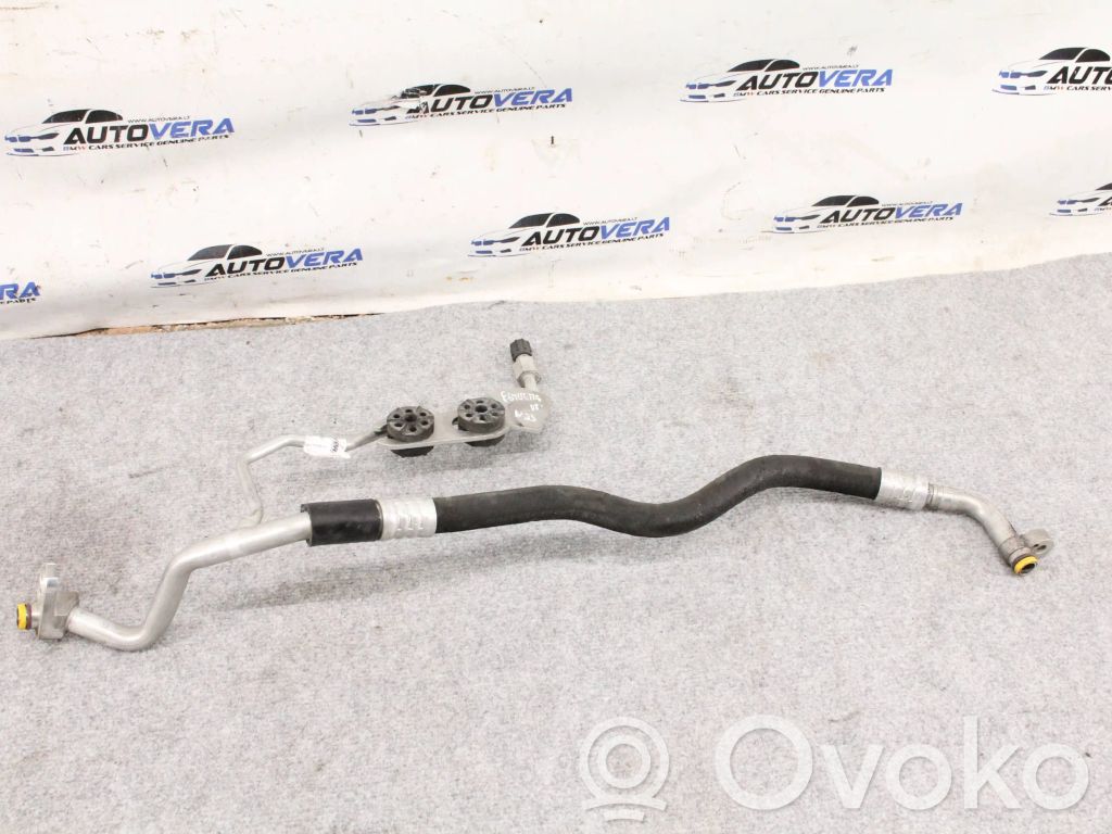 BMW 5 E60 E61 Ilmastointilaitteen putki (A/C) 