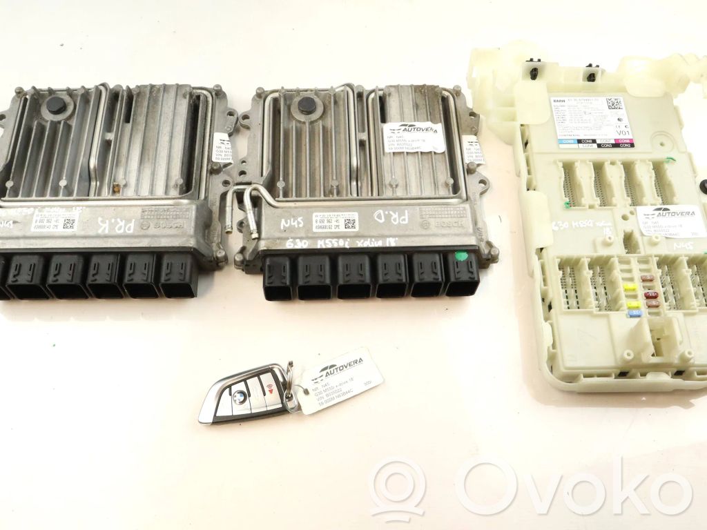 BMW 5 G30 G31 G38 Engine ECU kit and lock set 