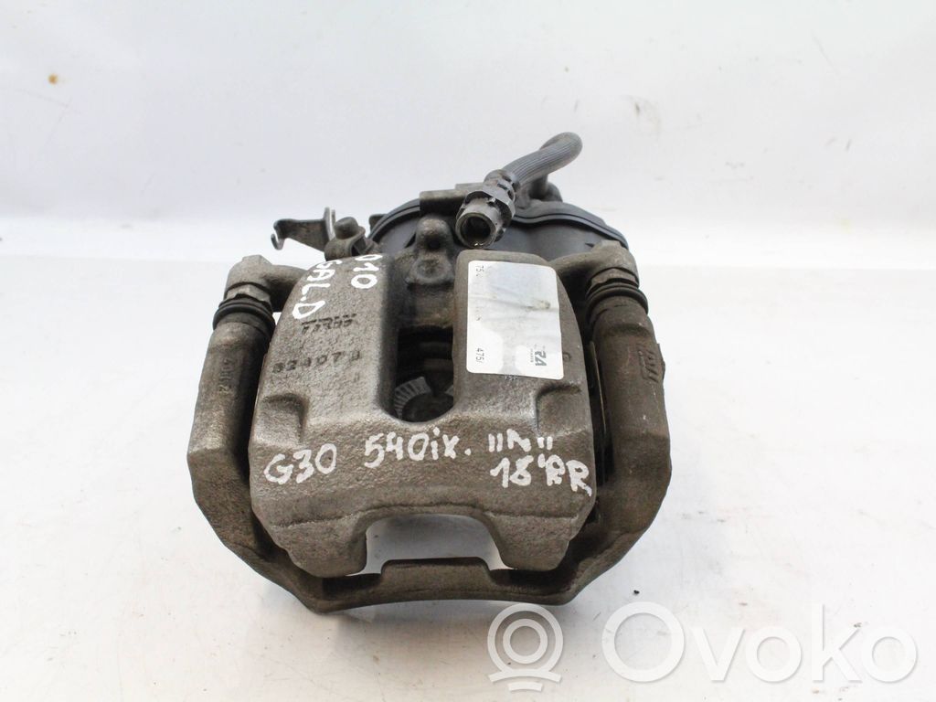 BMW 5 G30 G31 G38 Tylny zacisk hamulcowy 