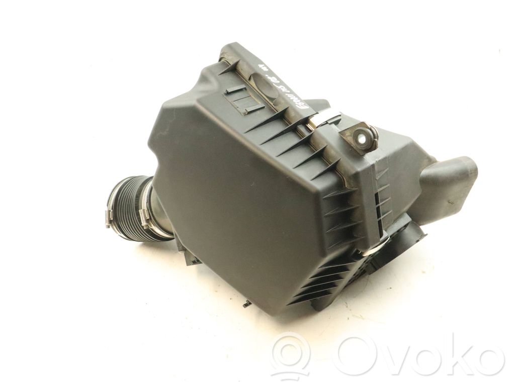 BMW 5 E60 E61 Air filter box 