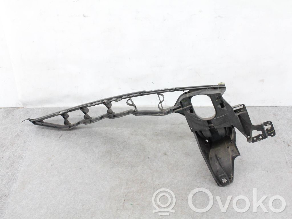 BMW X5M E70 Soporte de montaje del guardabarros 