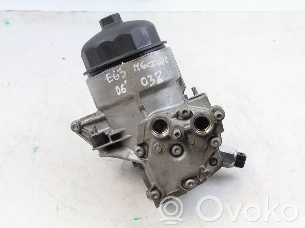 BMW M6 Oil filter mounting bracket 