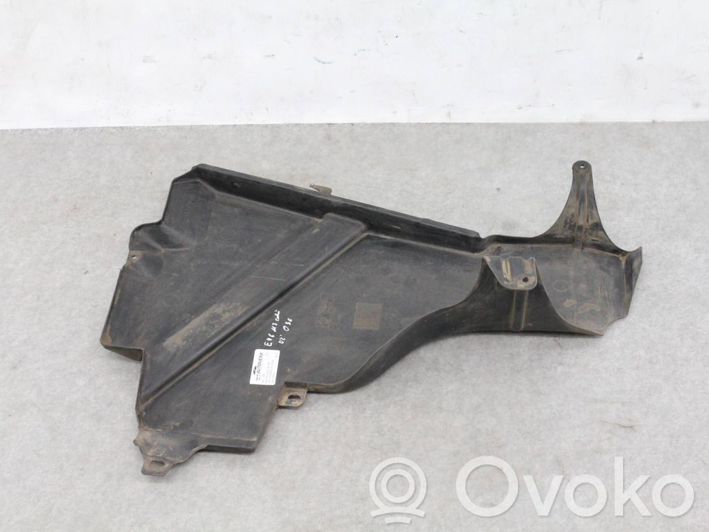 BMW M3 Placa protectora del centro/medio 